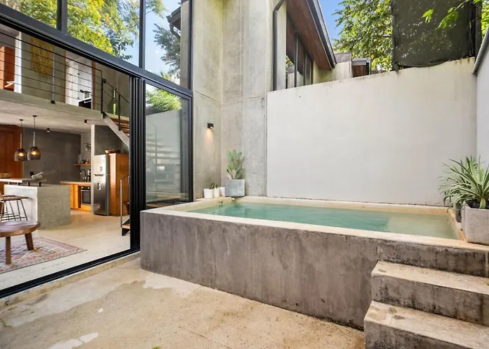 Tl1 Bright Stylish Loft With Views